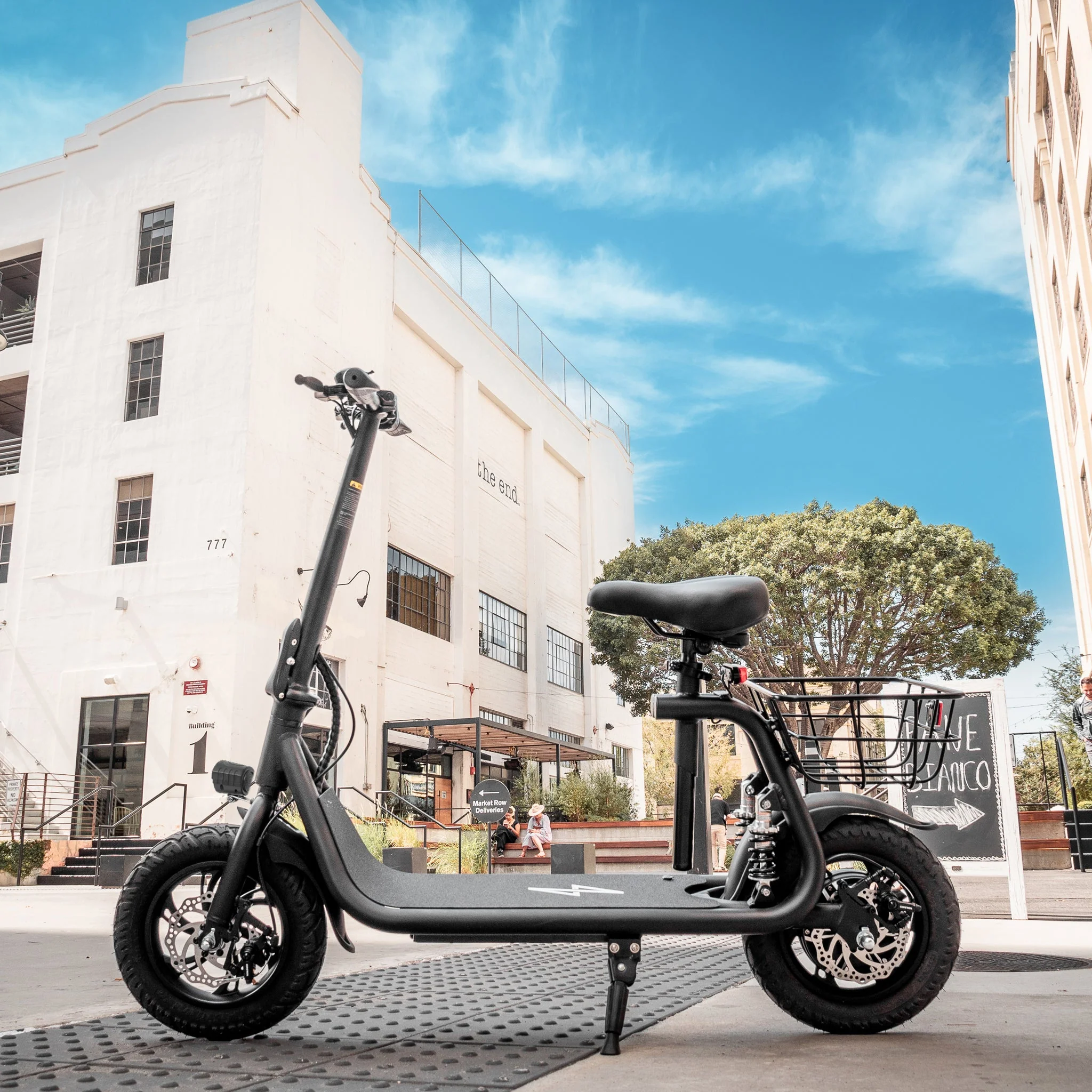 COMMUTER R1 PRO SEATED SCOOTER - Image 6